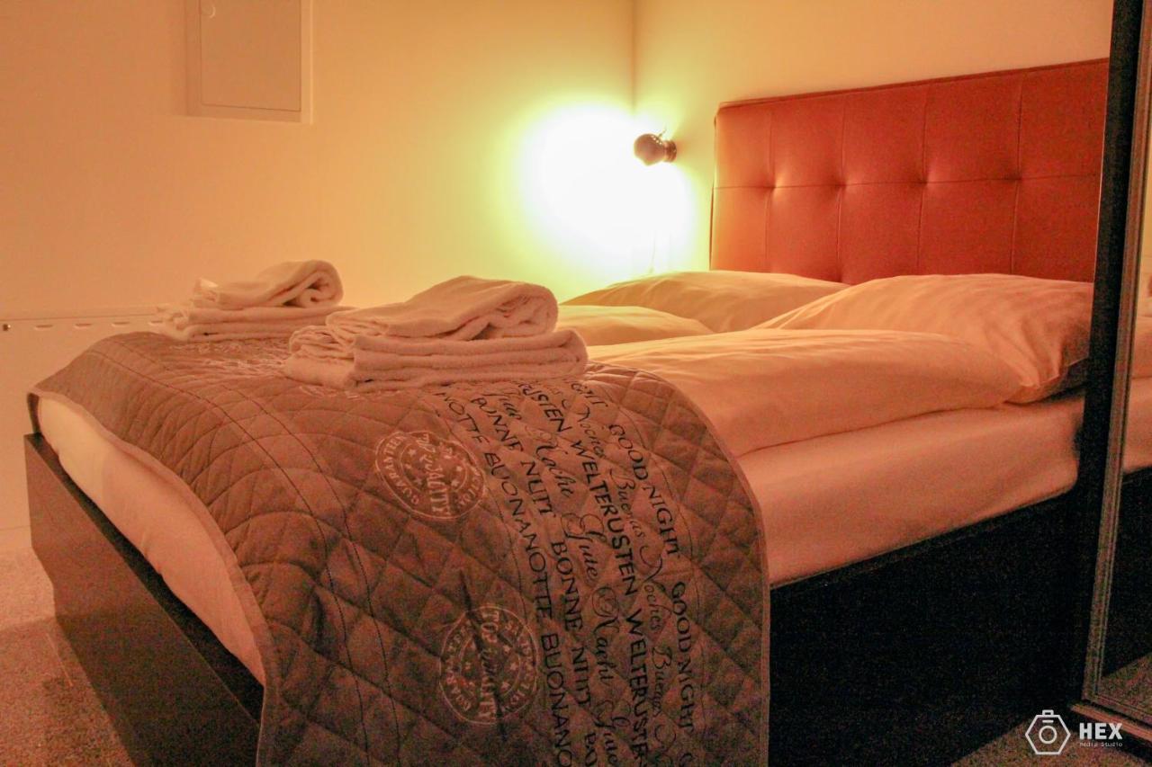 Bluestone Boarding Apartments Düsseldorf Esterno foto