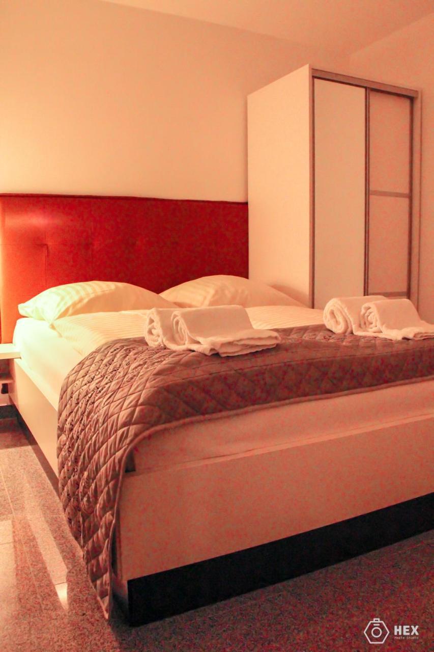 Bluestone Boarding Apartments Düsseldorf Esterno foto